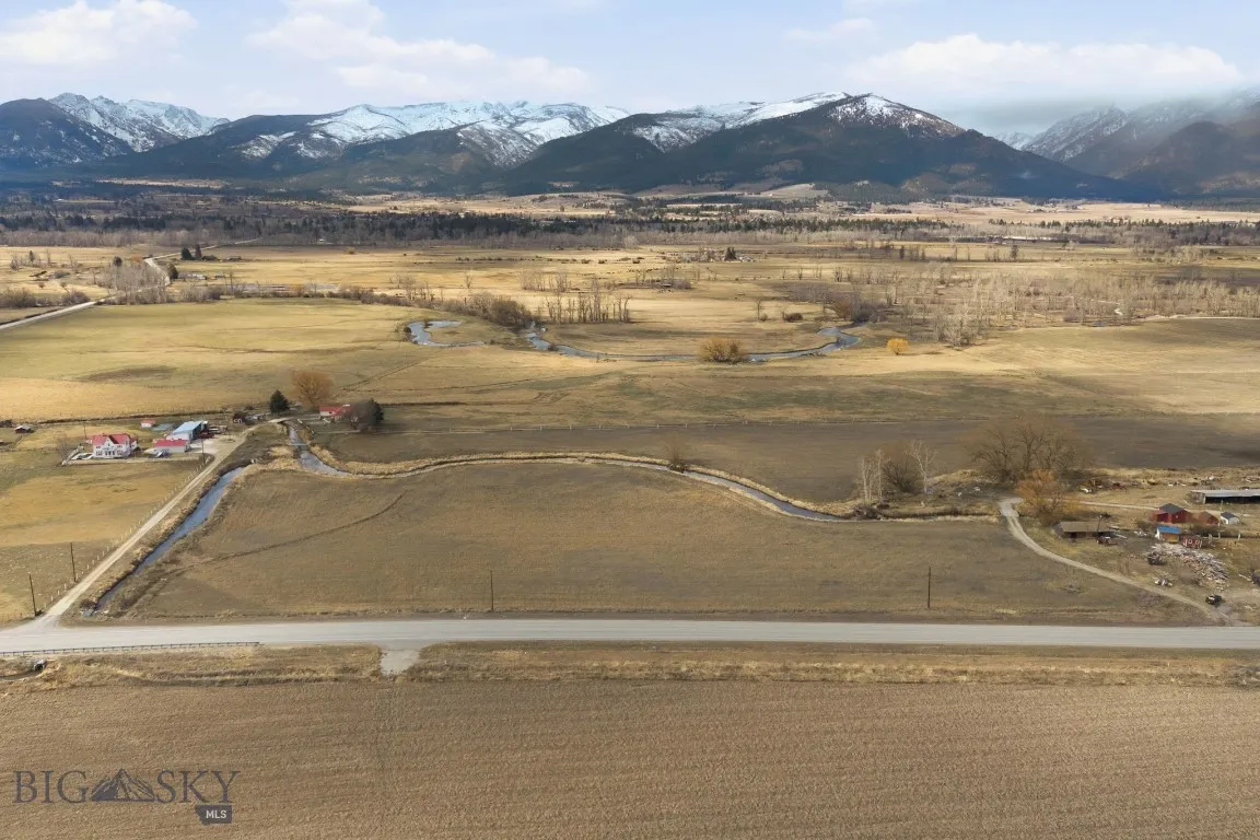 2663 Eastside Highway, Stevensville, Montana 59870, Stevensville, Montana 59870, ,Farm,For Sale,2663 Eastside Highway, Stevensville, Montana 59870,0,409333