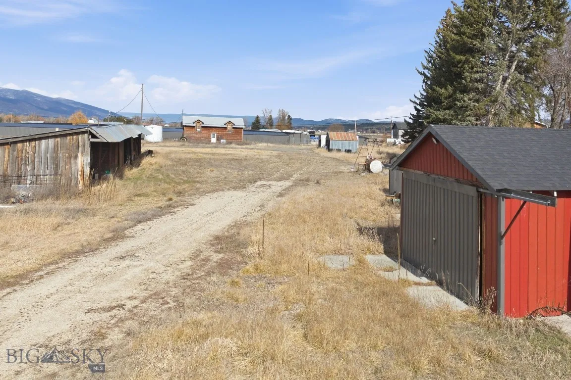 2663 Eastside Highway, Stevensville, Montana 59870, Stevensville, Montana 59870, ,Farm,For Sale,2663 Eastside Highway, Stevensville, Montana 59870,0,409333