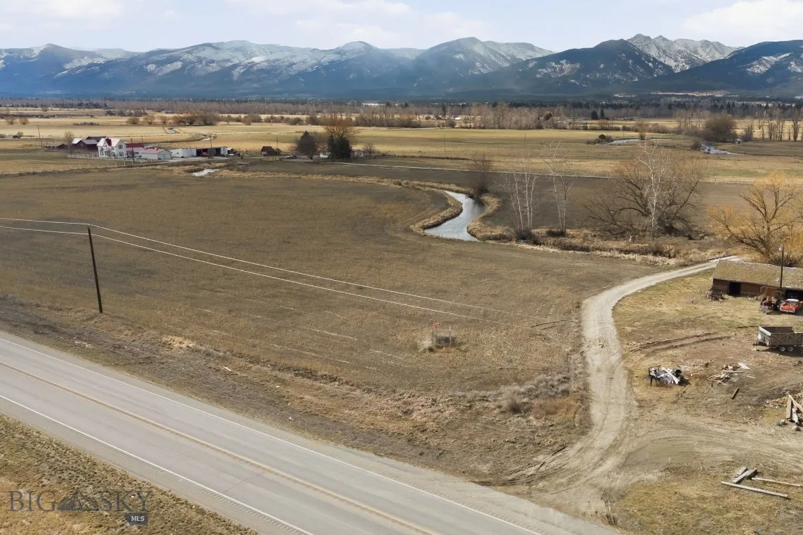 2663 Eastside Highway, Stevensville, Montana 59870, Stevensville, Montana 59870, ,Farm,For Sale,2663 Eastside Highway, Stevensville, Montana 59870,0,409333