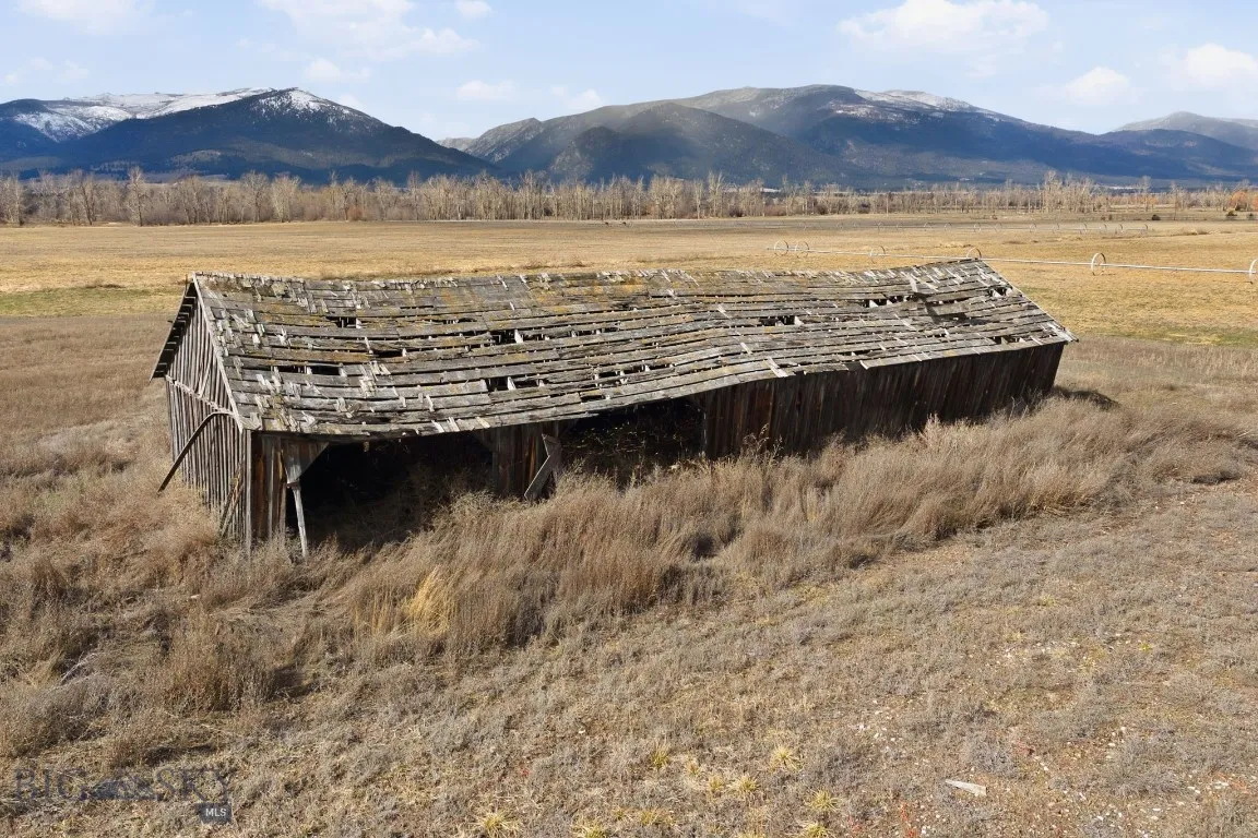 2663 Eastside Highway, Stevensville, Montana 59870, Stevensville, Montana 59870, ,Farm,For Sale,2663 Eastside Highway, Stevensville, Montana 59870,0,409333