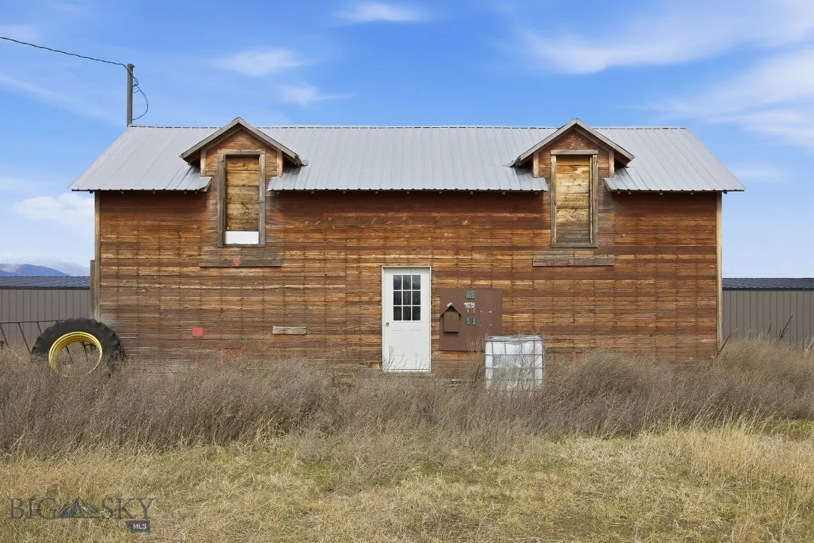 2663 Eastside Highway, Stevensville, Montana 59870, Stevensville, Montana 59870, ,Farm,For Sale,2663 Eastside Highway, Stevensville, Montana 59870,0,409333