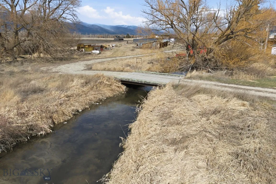2663 Eastside Highway, Stevensville, Montana 59870, Stevensville, Montana 59870, ,Farm,For Sale,2663 Eastside Highway, Stevensville, Montana 59870,0,409333