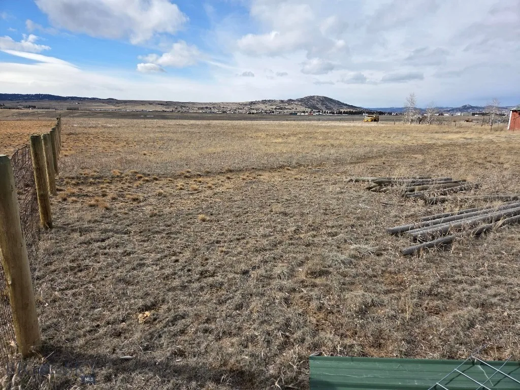 5965 Albany Avenue, Butte, Montana 59701, Butte, Montana 59701, 4 Bedrooms Bedrooms, ,2 BathroomsBathrooms,Residential,For Sale,5965 Albany Avenue, Butte, Montana 59701,0,409335