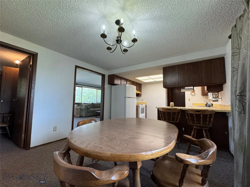 915 E 2nd Ave, Big Timber, Montana 59011, Big Timber, Montana 59011, 4 Bedrooms Bedrooms, ,2 BathroomsBathrooms,Residential,For Sale,915 E 2nd Ave, Big Timber, Montana 59011,0,409292