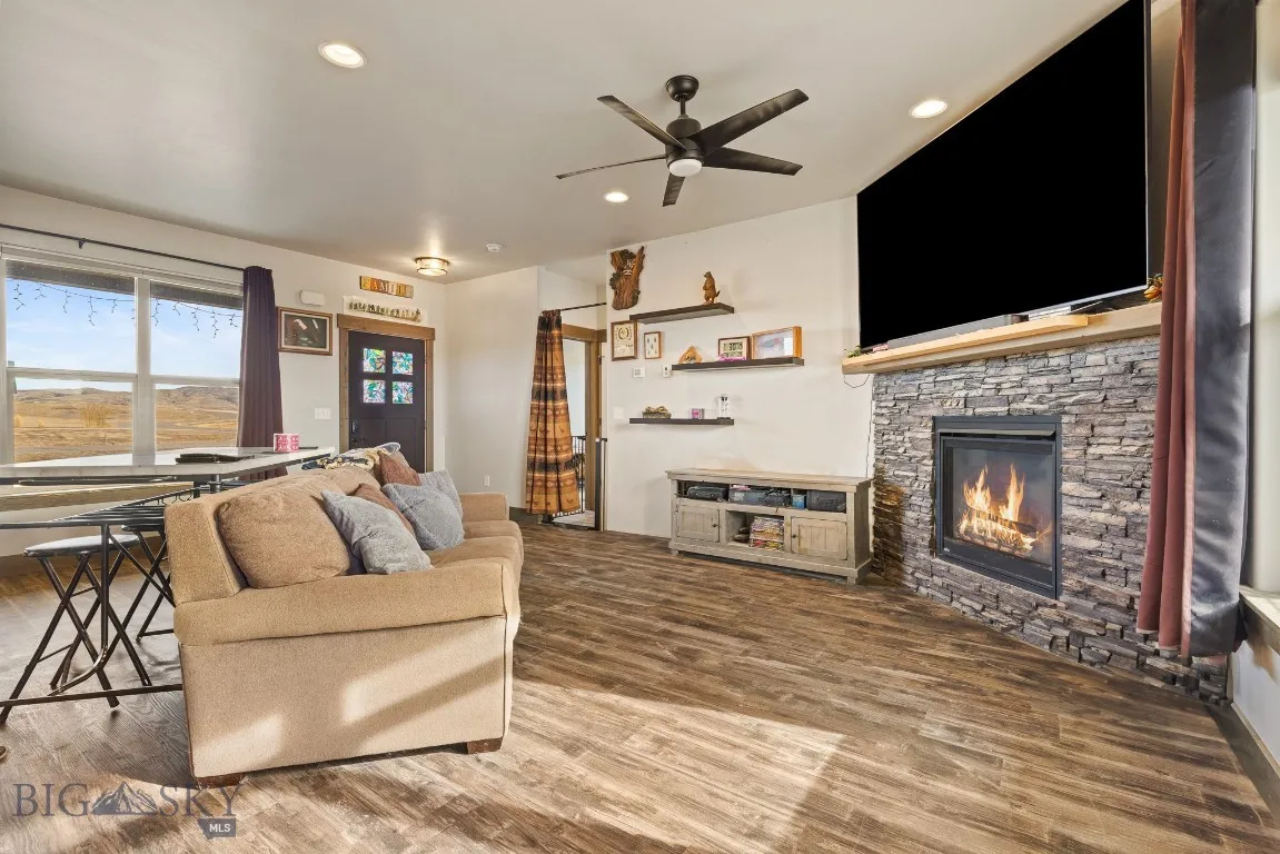 139 Rolling Prairie Way, Three Forks, Montana 5975, Three Forks, Montana 59752, 3 Bedrooms Bedrooms, ,2 BathroomsBathrooms,Residential,For Sale,139 Rolling Prairie Way, Three Forks, Montana 5975,0,408884