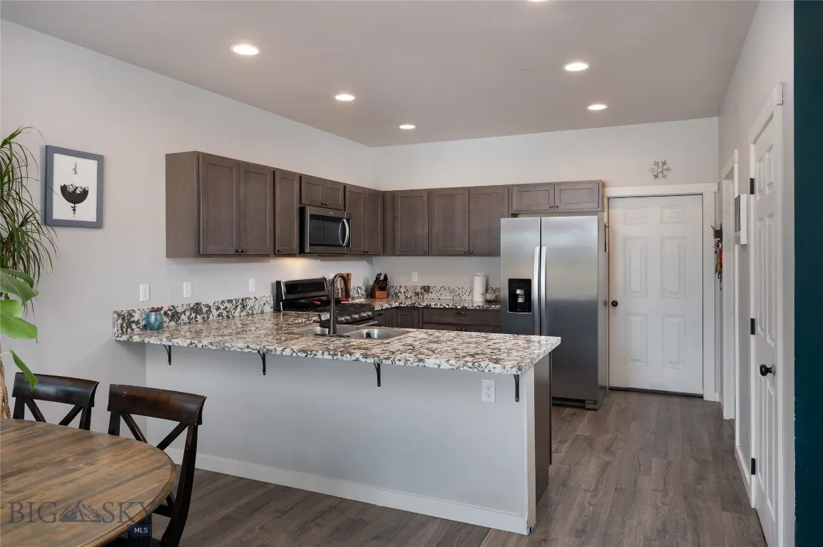 Kitchen, pantry, laundry room off kitchen