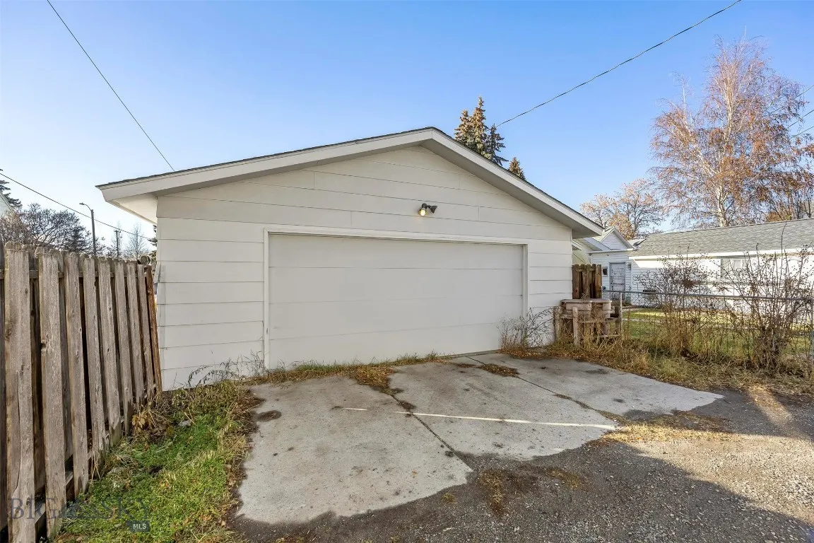 1734 Whitman, Butte, Montana 59701, Butte, Montana 59701, 3 Bedrooms Bedrooms, ,1 BathroomBathrooms,Residential,For Sale,1734 Whitman, Butte, Montana 59701,0,409365