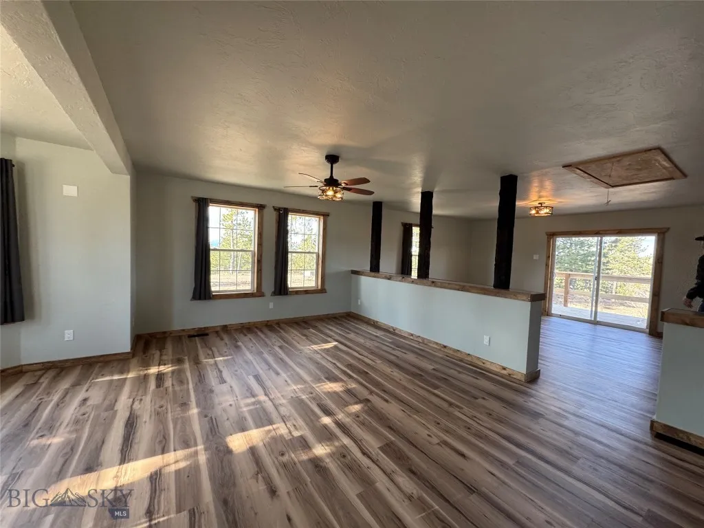 Reed Point, Montana 59069, 3 Bedrooms Bedrooms, ,2 BathroomsBathrooms,Residential,For Sale,0,409359