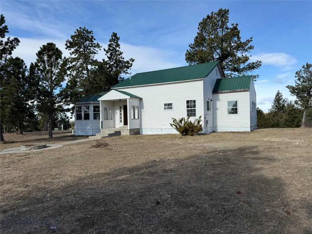 Reed Point, Montana 59069, 3 Bedrooms Bedrooms, ,2 BathroomsBathrooms,Residential,For Sale,0,409359