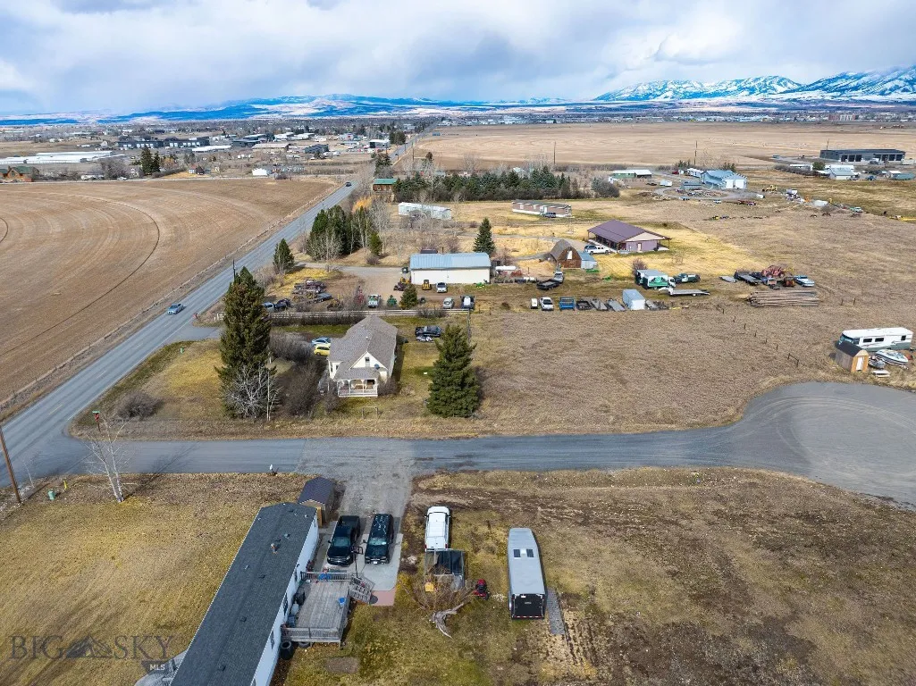 6868 Thorpe Road, Belgrade, Montana 59714, Belgrade, Montana 59714, 3 Bedrooms Bedrooms, ,1 BathroomBathrooms,Residential,For Sale,6868 Thorpe Road, Belgrade, Montana 59714,0,409129