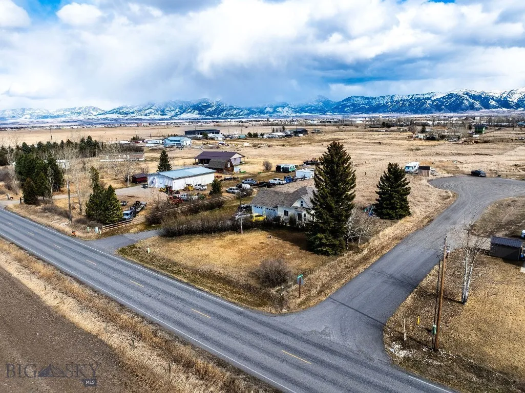 6868 Thorpe Road, Belgrade, Montana 59714, Belgrade, Montana 59714, 3 Bedrooms Bedrooms, ,1 BathroomBathrooms,Residential,For Sale,6868 Thorpe Road, Belgrade, Montana 59714,0,409129
