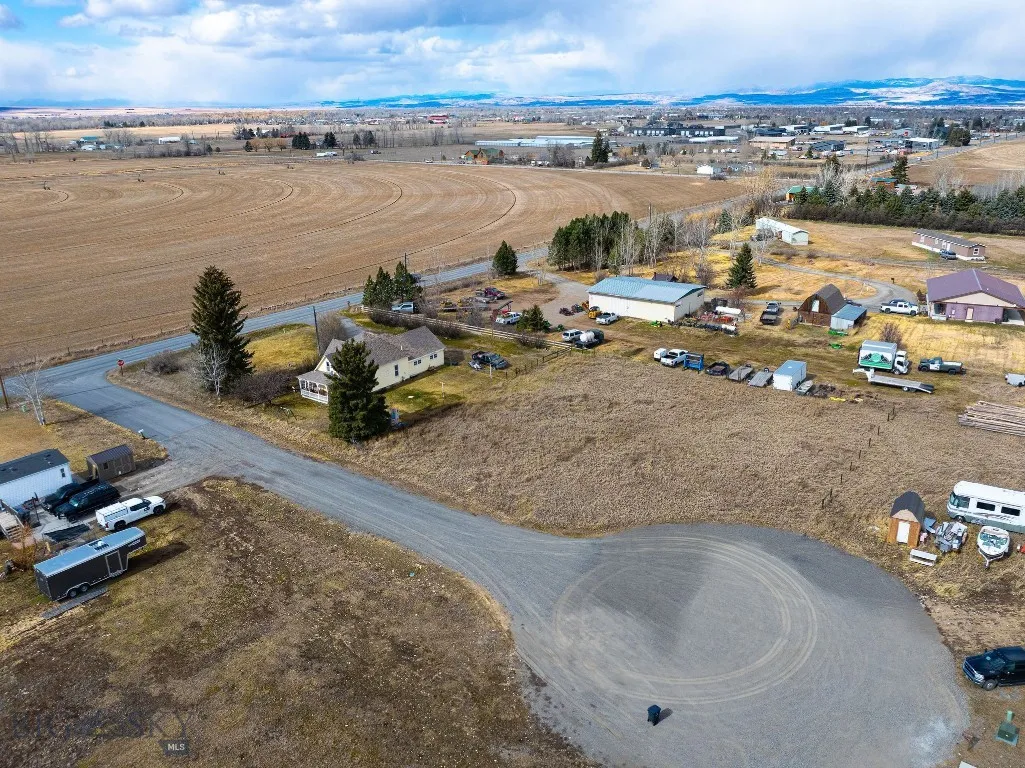 6868 Thorpe Road, Belgrade, Montana 59714, Belgrade, Montana 59714, 3 Bedrooms Bedrooms, ,1 BathroomBathrooms,Residential,For Sale,6868 Thorpe Road, Belgrade, Montana 59714,0,409129