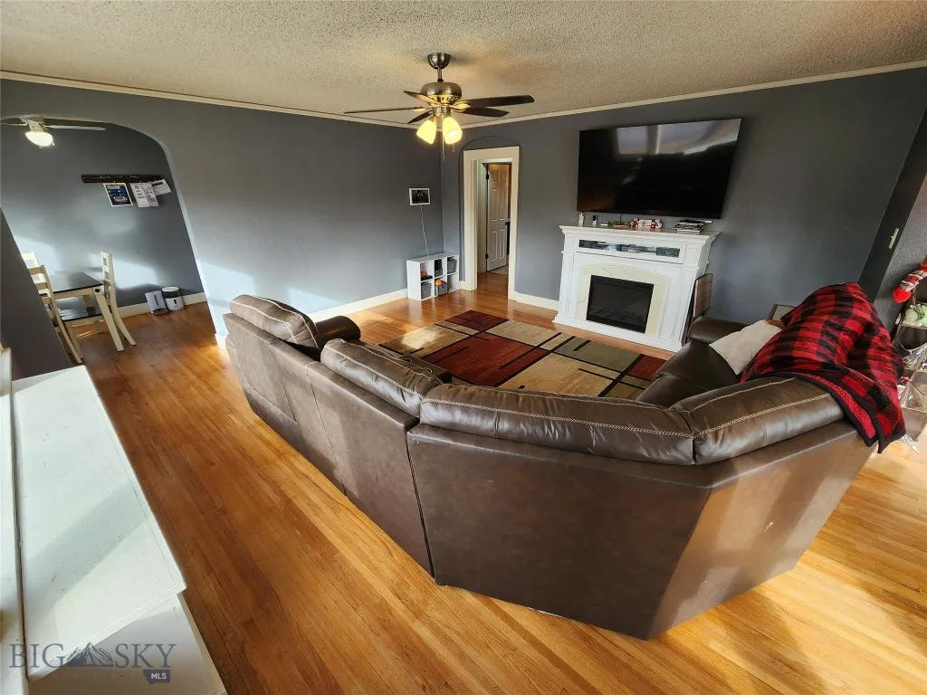 3301 1st Avenue N, Great Falls, Montana 59401, Great Falls, Montana 59401, 3 Bedrooms Bedrooms, ,2 BathroomsBathrooms,Residential,For Sale,3301 1st Avenue N, Great Falls, Montana 59401,0,409393