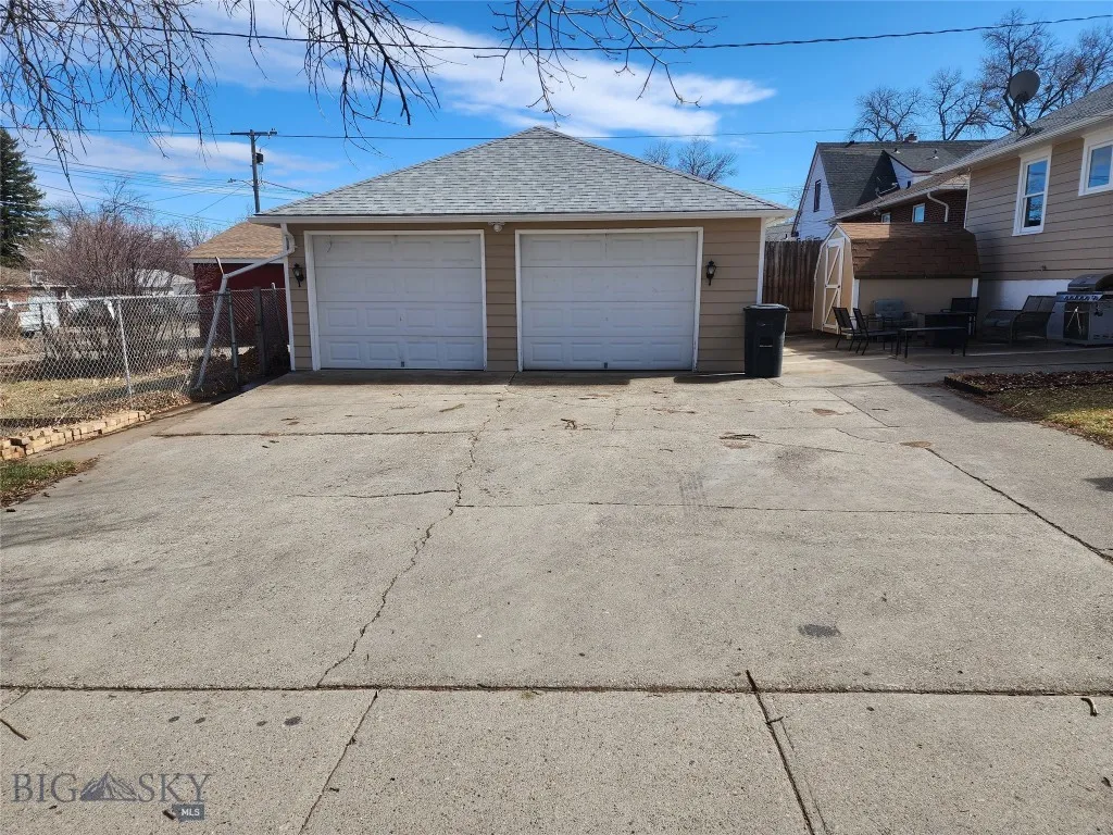3301 1st Avenue N, Great Falls, Montana 59401, Great Falls, Montana 59401, 3 Bedrooms Bedrooms, ,2 BathroomsBathrooms,Residential,For Sale,3301 1st Avenue N, Great Falls, Montana 59401,0,409393