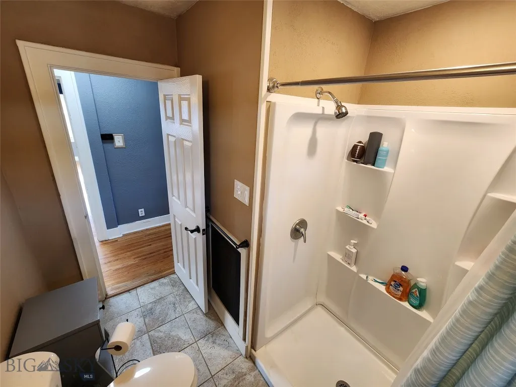 3301 1st Avenue N, Great Falls, Montana 59401, Great Falls, Montana 59401, 3 Bedrooms Bedrooms, ,2 BathroomsBathrooms,Residential,For Sale,3301 1st Avenue N, Great Falls, Montana 59401,0,409393