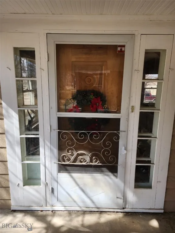 3301 1st Avenue N, Great Falls, Montana 59401, Great Falls, Montana 59401, 3 Bedrooms Bedrooms, ,2 BathroomsBathrooms,Residential,For Sale,3301 1st Avenue N, Great Falls, Montana 59401,0,409393