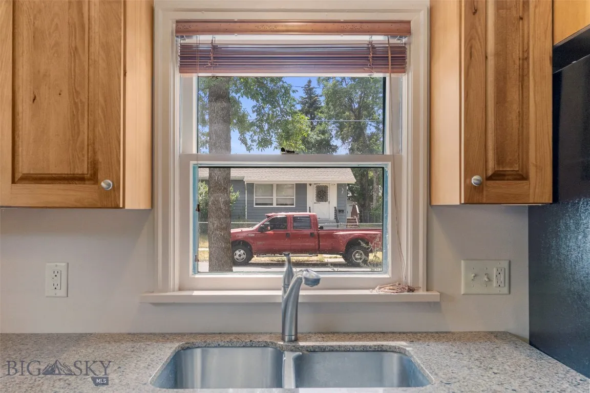 511 E Olive Street, Bozeman, Montana 59715, Bozeman, Montana 59715, 2 Bedrooms Bedrooms, ,1 BathroomBathrooms,Residential,For Sale,511 E Olive Street, Bozeman, Montana 59715,0,409281
