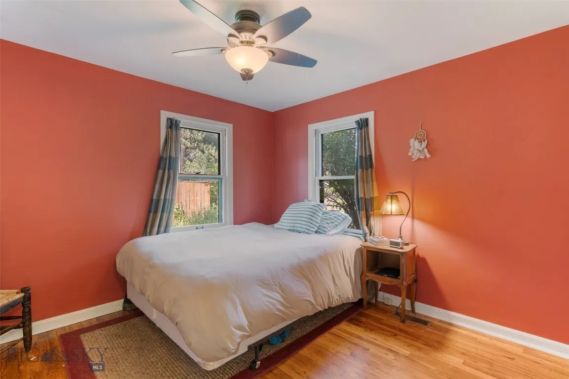 Bedroom #1