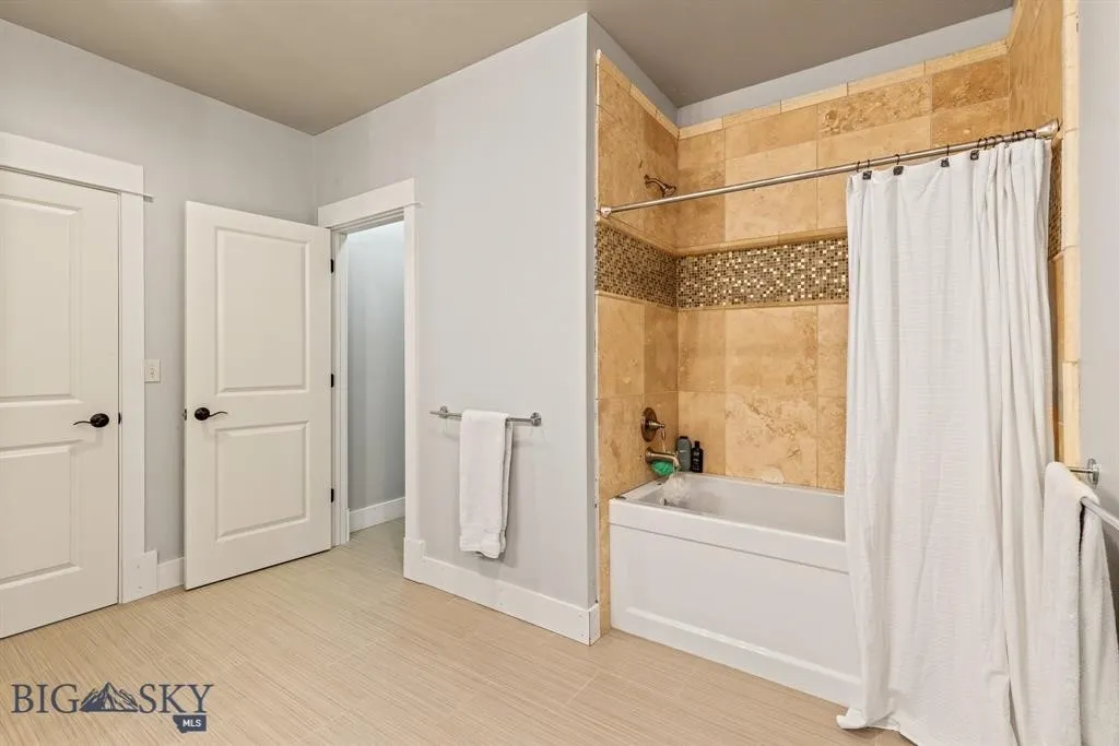 31 Haystack Drive, Bozeman, Montana 59718, Bozeman, Montana 59718, 6 Bedrooms Bedrooms, ,4 BathroomsBathrooms,Residential,For Sale,31 Haystack Drive, Bozeman, Montana 59718,0,409352