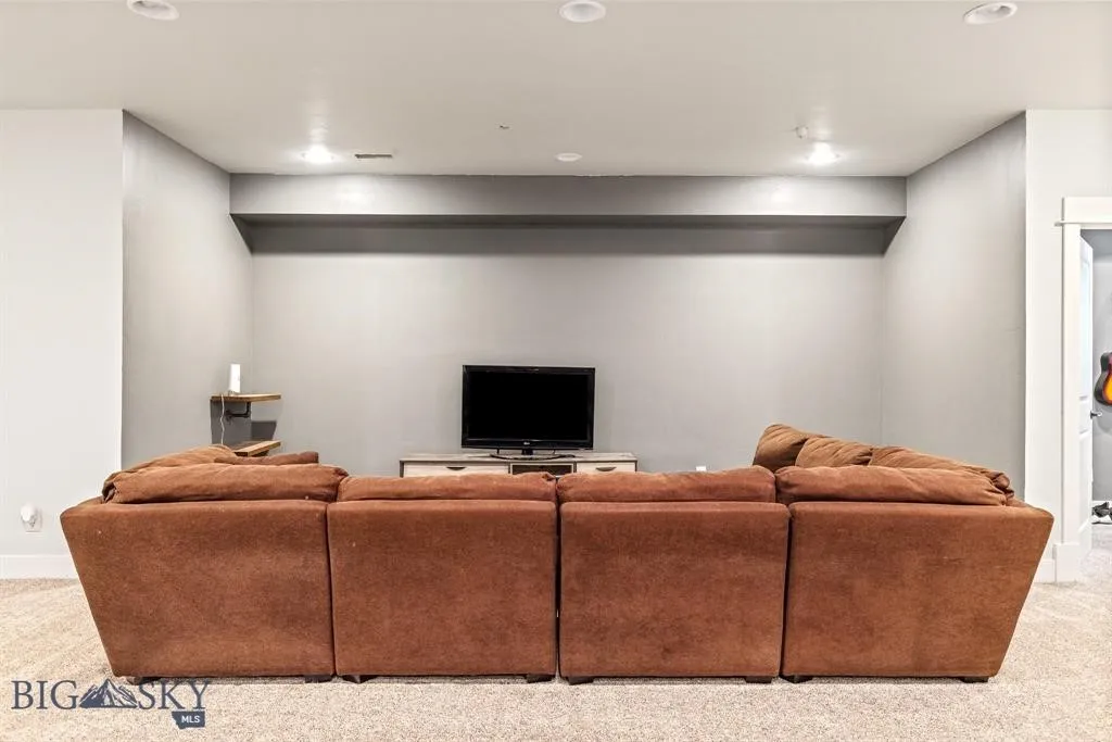 31 Haystack Drive, Bozeman, Montana 59718, Bozeman, Montana 59718, 6 Bedrooms Bedrooms, ,4 BathroomsBathrooms,Residential,For Sale,31 Haystack Drive, Bozeman, Montana 59718,0,409352