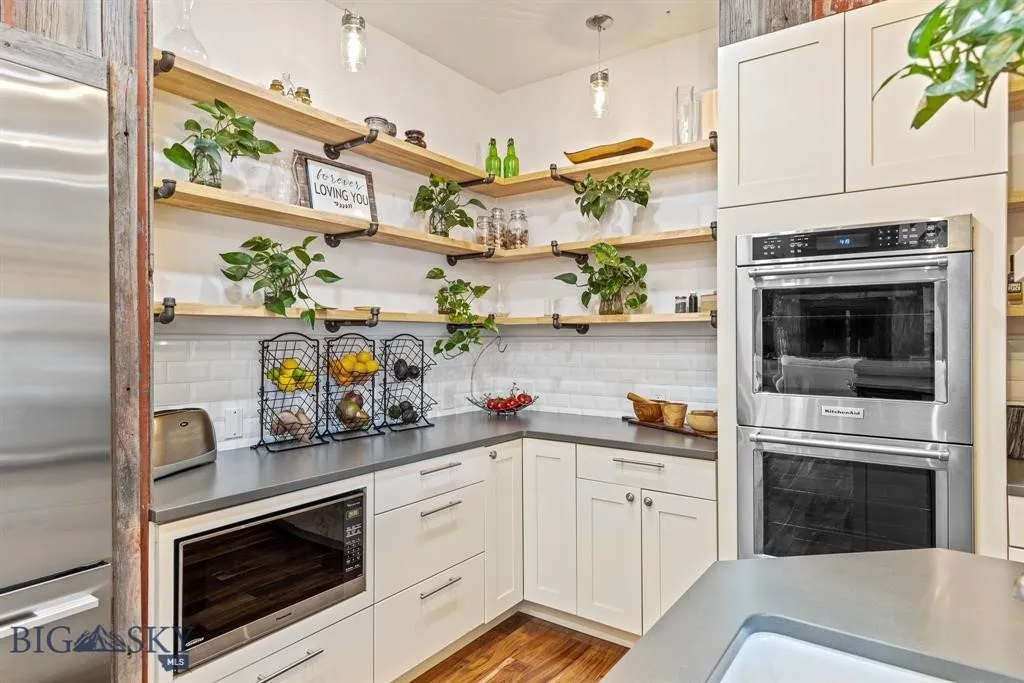 31 Haystack Drive, Bozeman, Montana 59718, Bozeman, Montana 59718, 6 Bedrooms Bedrooms, ,4 BathroomsBathrooms,Residential,For Sale,31 Haystack Drive, Bozeman, Montana 59718,0,409352