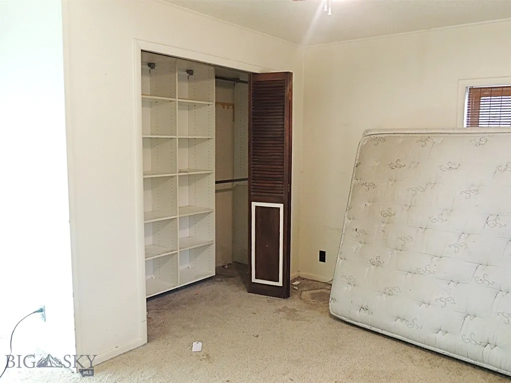 611 Hobson Avenue, Butte, Montana 59701, Butte, Montana 59701, 4 Bedrooms Bedrooms, ,2 BathroomsBathrooms,Residential,For Sale,611 Hobson Avenue, Butte, Montana 59701,0,409399