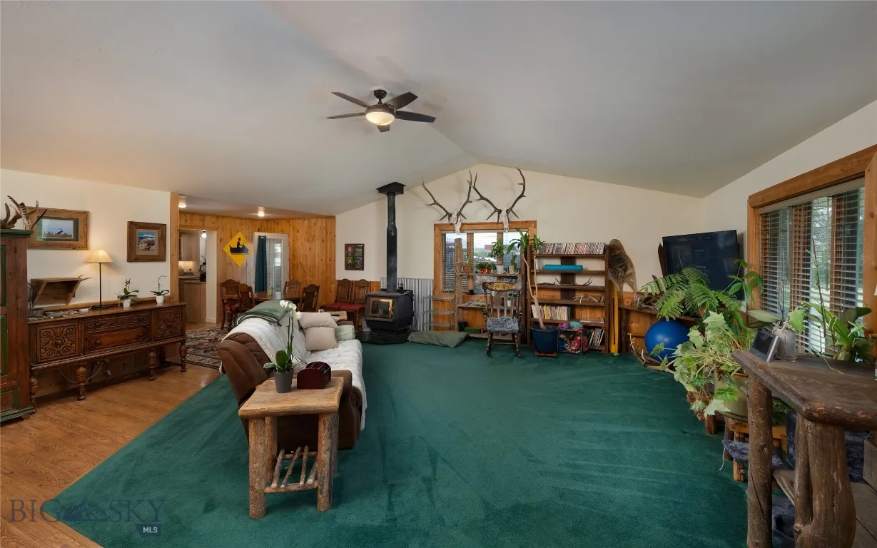 165 N Meadow Creek Road, Mcallister, Montana 59740, Mc Allister, Montana 59740, 3 Bedrooms Bedrooms, ,2 BathroomsBathrooms,Residential,For Sale,165 N Meadow Creek Road, Mcallister, Montana 59740,0,409368