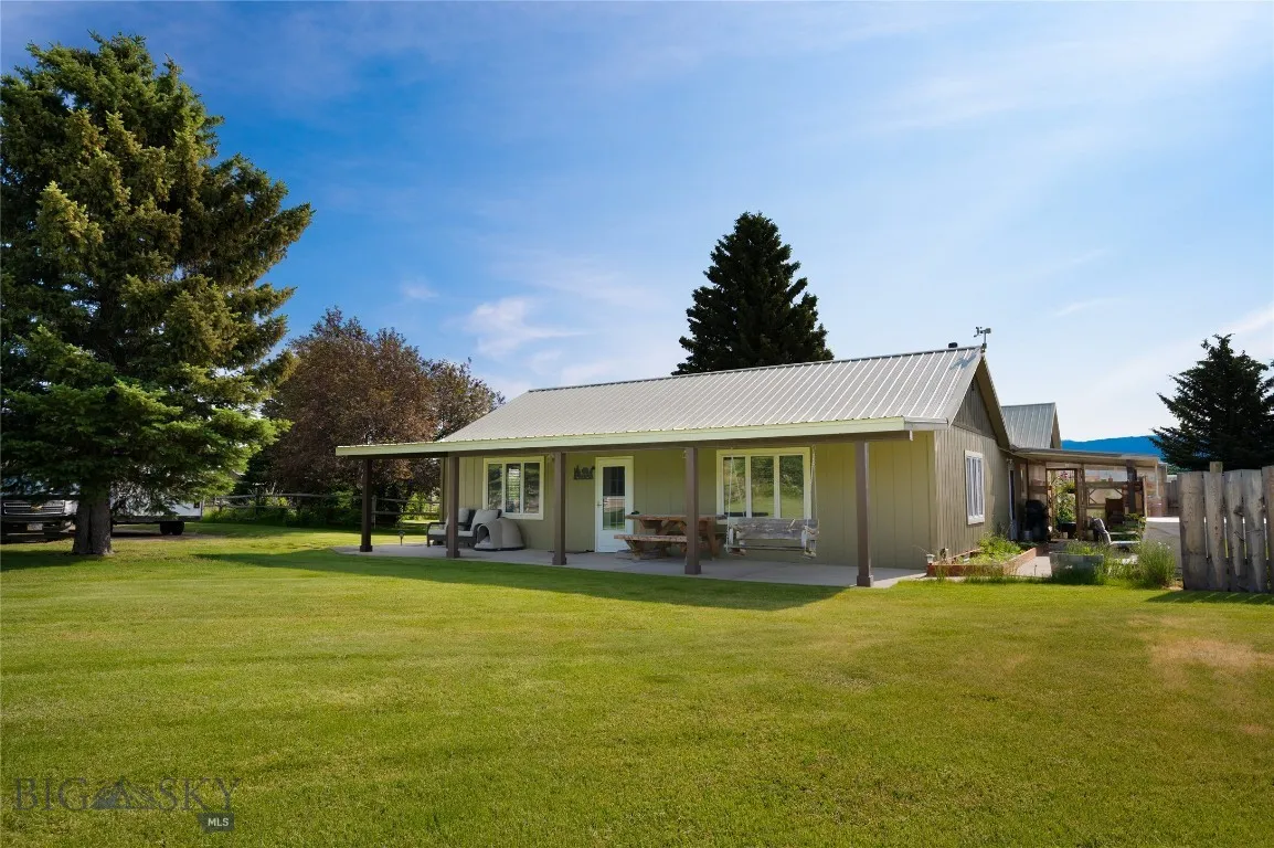 165 N Meadow Creek Road, Mcallister, Montana 59740, Mc Allister, Montana 59740, 3 Bedrooms Bedrooms, ,2 BathroomsBathrooms,Residential,For Sale,165 N Meadow Creek Road, Mcallister, Montana 59740,0,409368