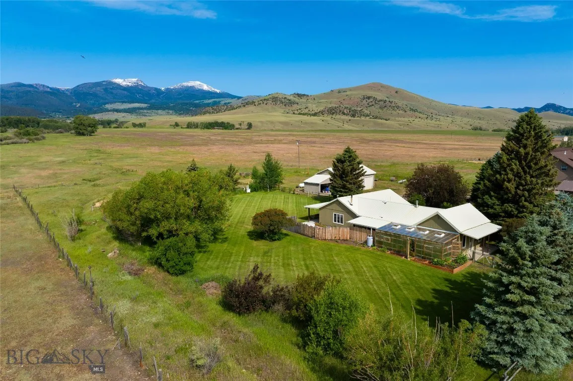 165 N Meadow Creek Road, Mcallister, Montana 59740, Mc Allister, Montana 59740, 3 Bedrooms Bedrooms, ,2 BathroomsBathrooms,Residential,For Sale,165 N Meadow Creek Road, Mcallister, Montana 59740,0,409368
