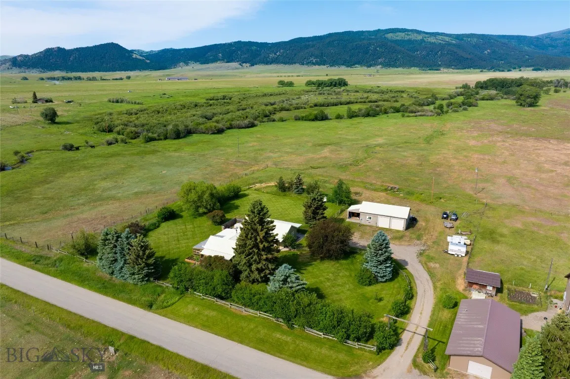 165 N Meadow Creek Road, Mcallister, Montana 59740, Mc Allister, Montana 59740, 3 Bedrooms Bedrooms, ,2 BathroomsBathrooms,Residential,For Sale,165 N Meadow Creek Road, Mcallister, Montana 59740,0,409368
