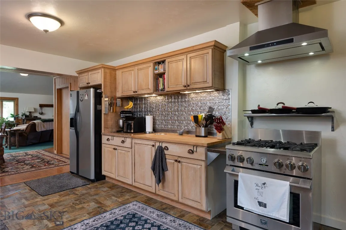 165 N Meadow Creek Road, Mcallister, Montana 59740, Mc Allister, Montana 59740, 3 Bedrooms Bedrooms, ,2 BathroomsBathrooms,Residential,For Sale,165 N Meadow Creek Road, Mcallister, Montana 59740,0,409368