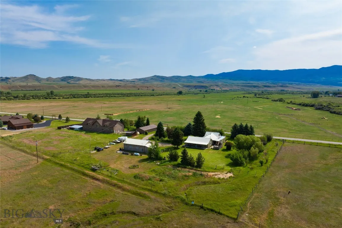 165 N Meadow Creek Road, Mcallister, Montana 59740, Mc Allister, Montana 59740, 3 Bedrooms Bedrooms, ,2 BathroomsBathrooms,Residential,For Sale,165 N Meadow Creek Road, Mcallister, Montana 59740,0,409368