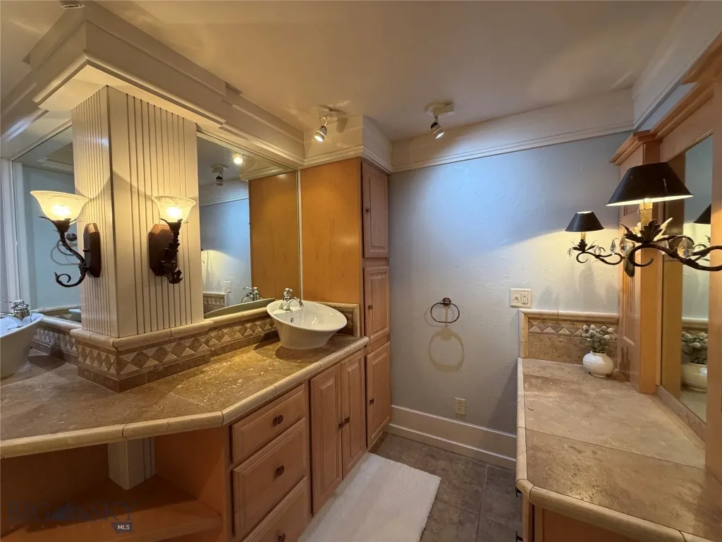 1918 & Tbd Spring Creek Drive, Bozeman, Montan, Bozeman, Montana 59715, 4 Bedrooms Bedrooms, ,2 BathroomsBathrooms,Residential,For Sale,1918 & Tbd Spring Creek Drive, Bozeman, Montan,0,409414