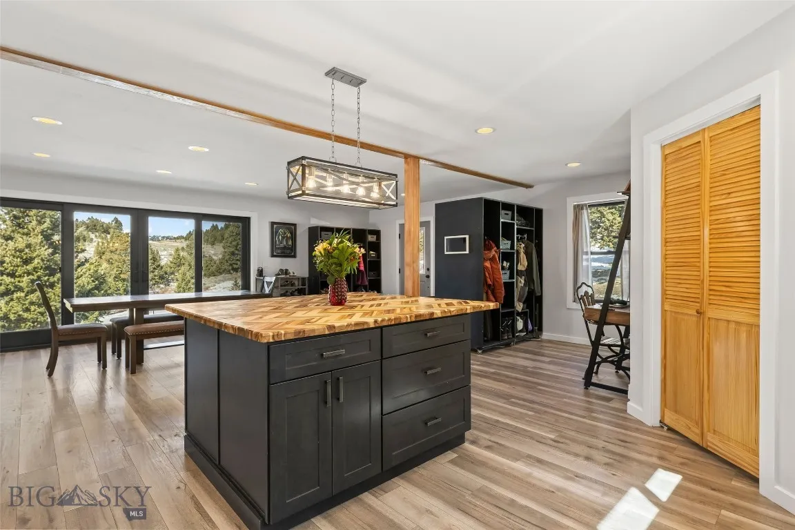 Large pantry