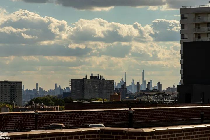 640 W 237TH Street, New York City, NY 10463