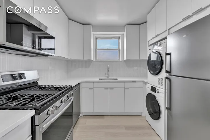 5700 Arlington Avenue, New York City, NY 10471