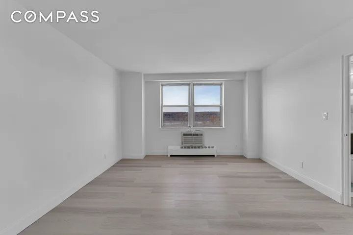 5700 Arlington Avenue, New York City, NY 10471