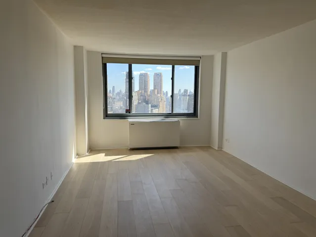 2025 BROADWAY, New York City, NY 10023