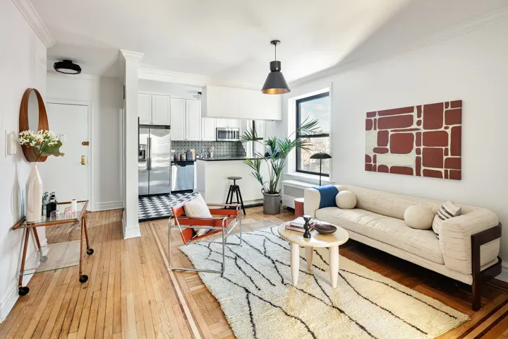 99 E 4TH Street, New York City, NY 10003