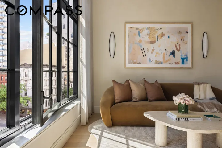 201 E 23rd Street, New York City, NY 10010