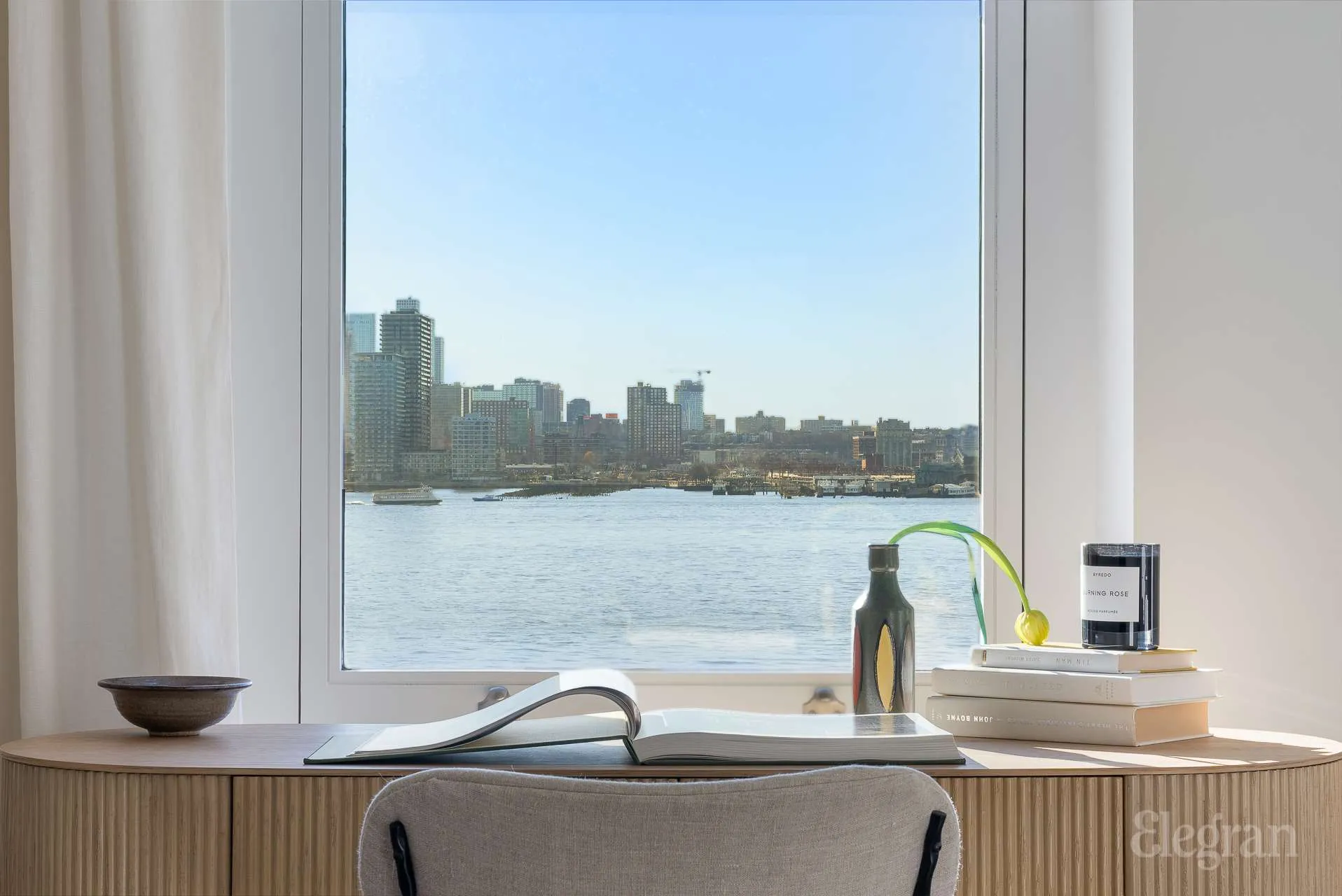 150 Barrow Street Pha, New York City, New York 10014-1015, 4 Bedrooms Bedrooms, 7 Rooms Rooms,5 BathroomsBathrooms,Residential,For Sale,Barrow,RLS20022099 150 Barrow Street Pha, New York City, New York 10014-1015, 4 Bedrooms Bedrooms, 7 Rooms Rooms,5 BathroomsBathrooms,Residential,For Sale,Barrow,RLS20022099