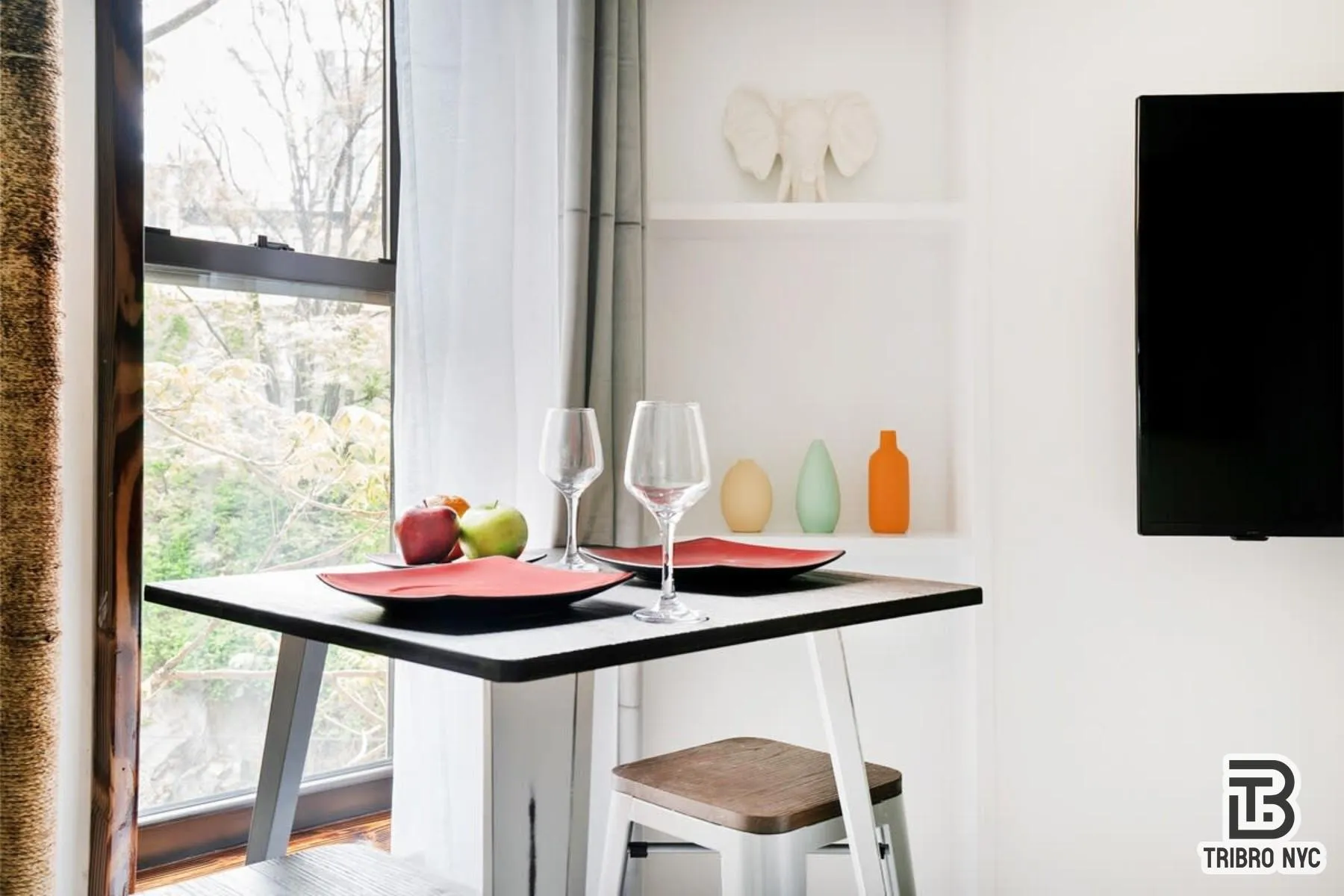 513 W 48th Street 2re, New York City, New York 10036, 1 Bedroom Bedrooms, 3 Rooms Rooms,1 BathroomBathrooms,Residential Lease,For Rent,48th,RLS20022804 513 W 48th Street 2re, New York City, New York 10036, 1 Bedroom Bedrooms, 3 Rooms Rooms,1 BathroomBathrooms,Residential Lease,For Rent,48th,RLS20022804