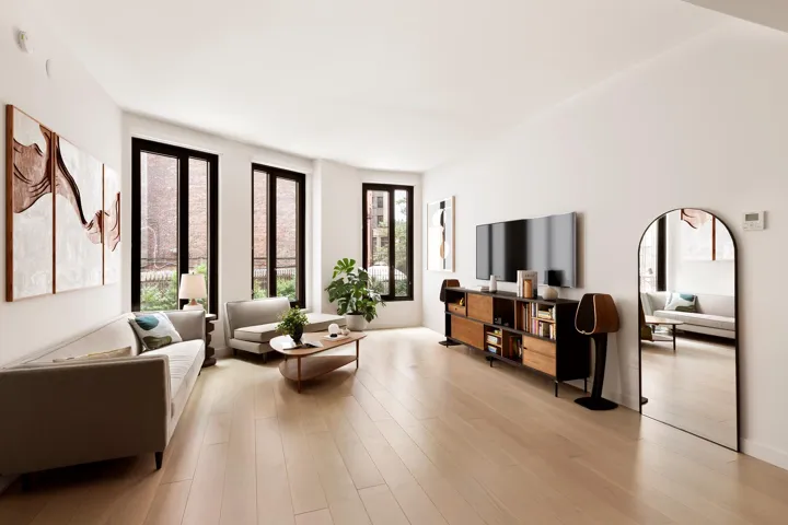 856 WASHINGTON Avenue, New York City, NY 11238