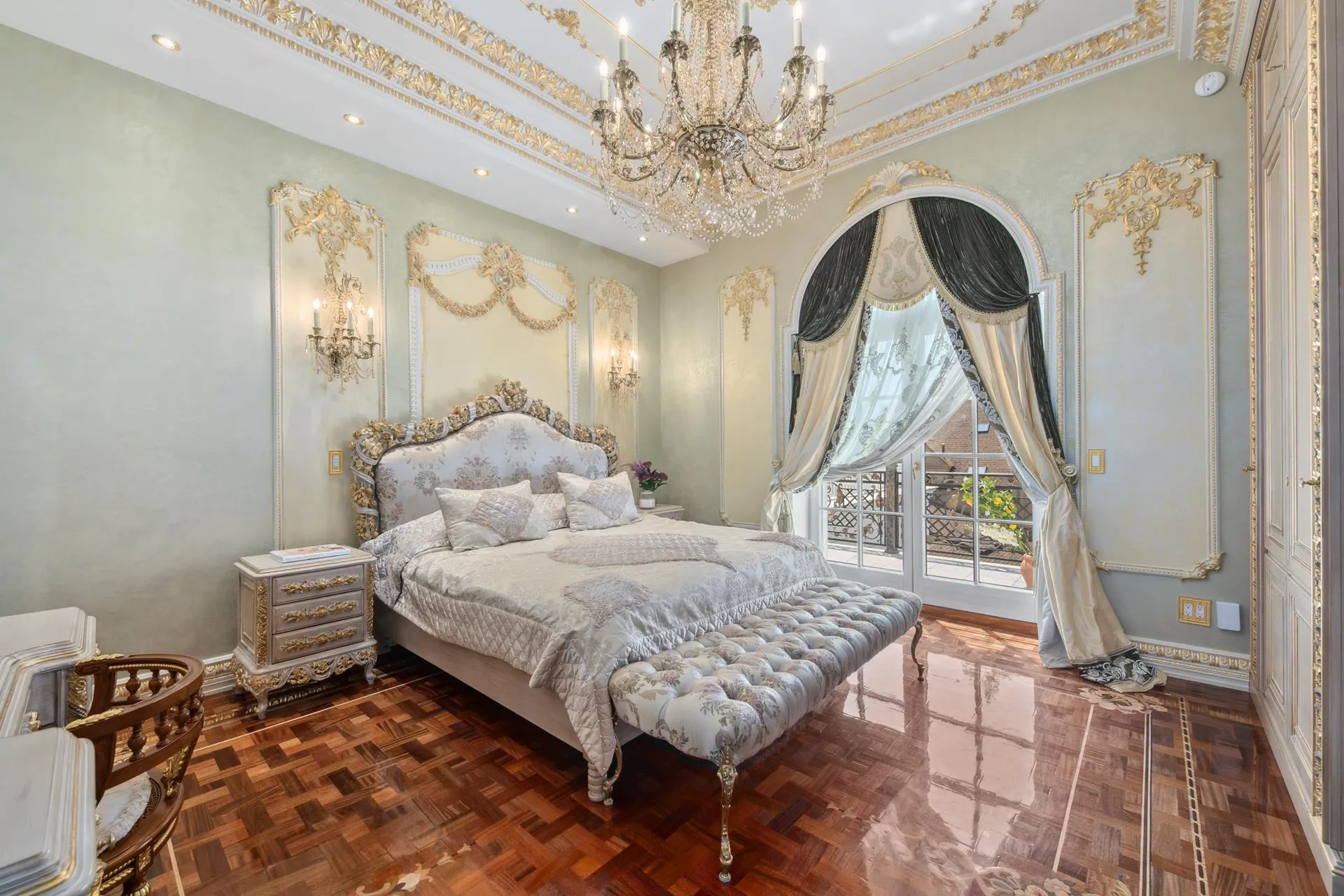 220 77th Street, New York City, New York 11209, 6 Bedrooms Bedrooms, 15 Rooms Rooms,6 BathroomsBathrooms,Residential,For Sale,77TH,RLS20039760 220 77th Street, New York City, New York 11209, 6 Bedrooms Bedrooms, 15 Rooms Rooms,6 BathroomsBathrooms,Residential,For Sale,77TH,RLS20039760