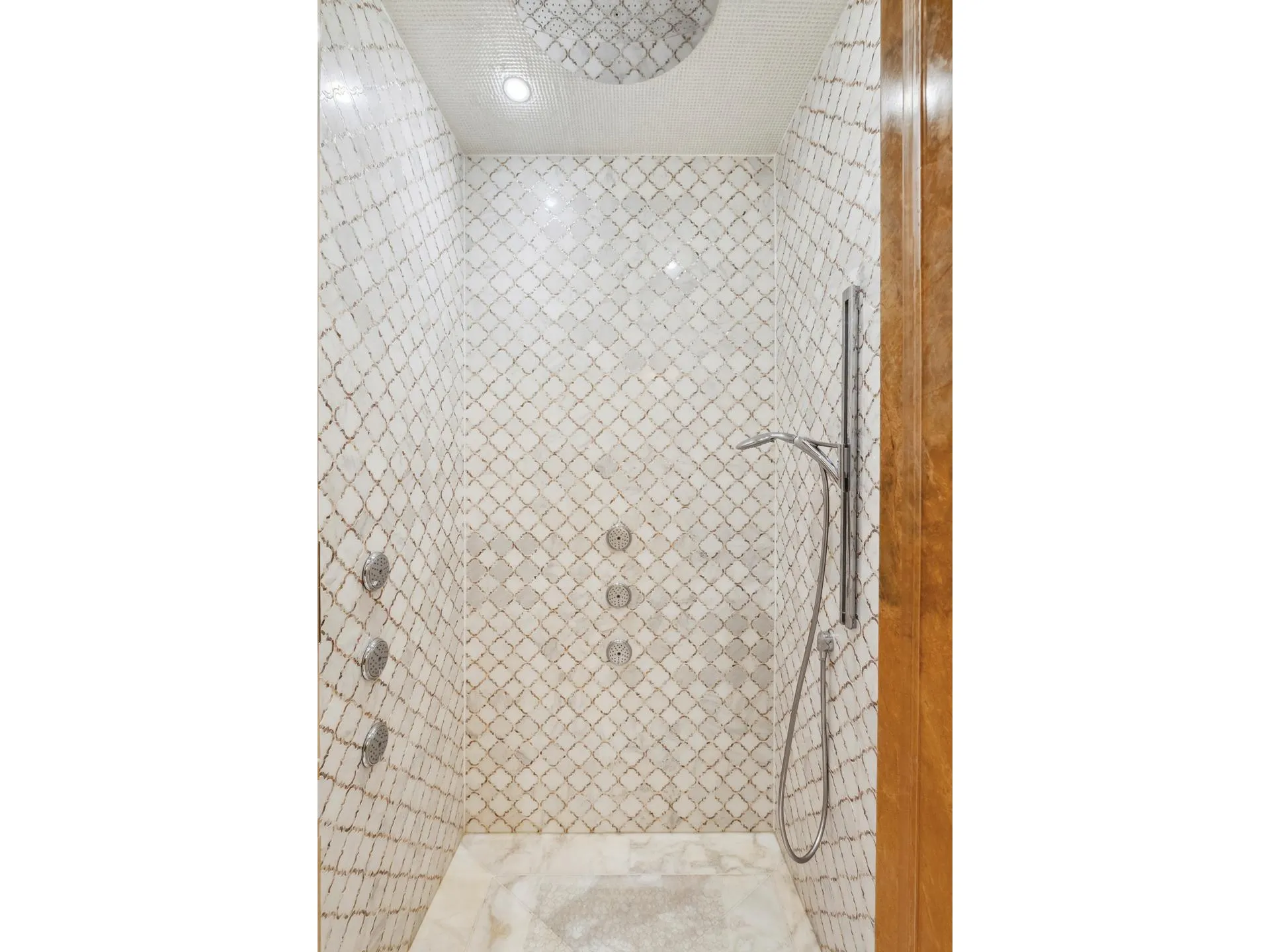 220 77th Street, New York City, New York 11209, 6 Bedrooms Bedrooms, 15 Rooms Rooms,6 BathroomsBathrooms,Residential,For Sale,77TH,RLS20039760 220 77th Street, New York City, New York 11209, 6 Bedrooms Bedrooms, 15 Rooms Rooms,6 BathroomsBathrooms,Residential,For Sale,77TH,RLS20039760