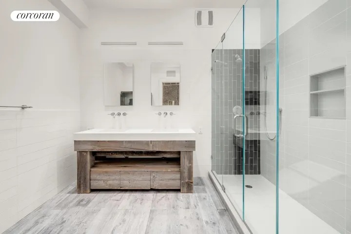 430 E 10TH Street, New York City, NY 10009