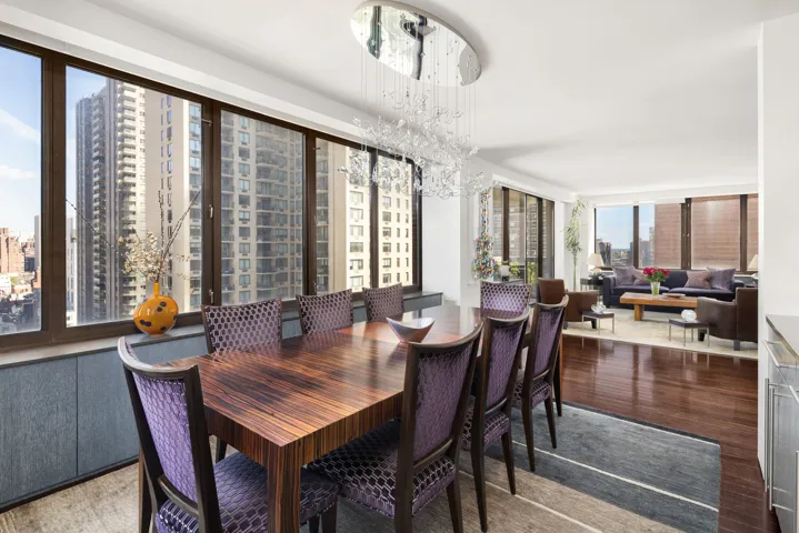 422 E 72ND Street, New York City, NY 10021