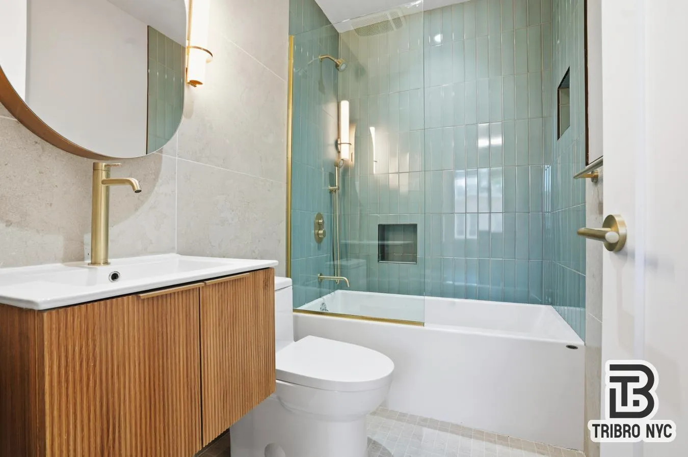 129 Russell Street 2r, New York City, New York 11222, 5 Bedrooms Bedrooms, 8 Rooms Rooms,2 BathroomsBathrooms,Residential Lease,For Rent,Russell,RLS20055833 129 Russell Street 2r, New York City, New York 11222, 5 Bedrooms Bedrooms, 8 Rooms Rooms,2 BathroomsBathrooms,Residential Lease,For Rent,Russell,RLS20055833