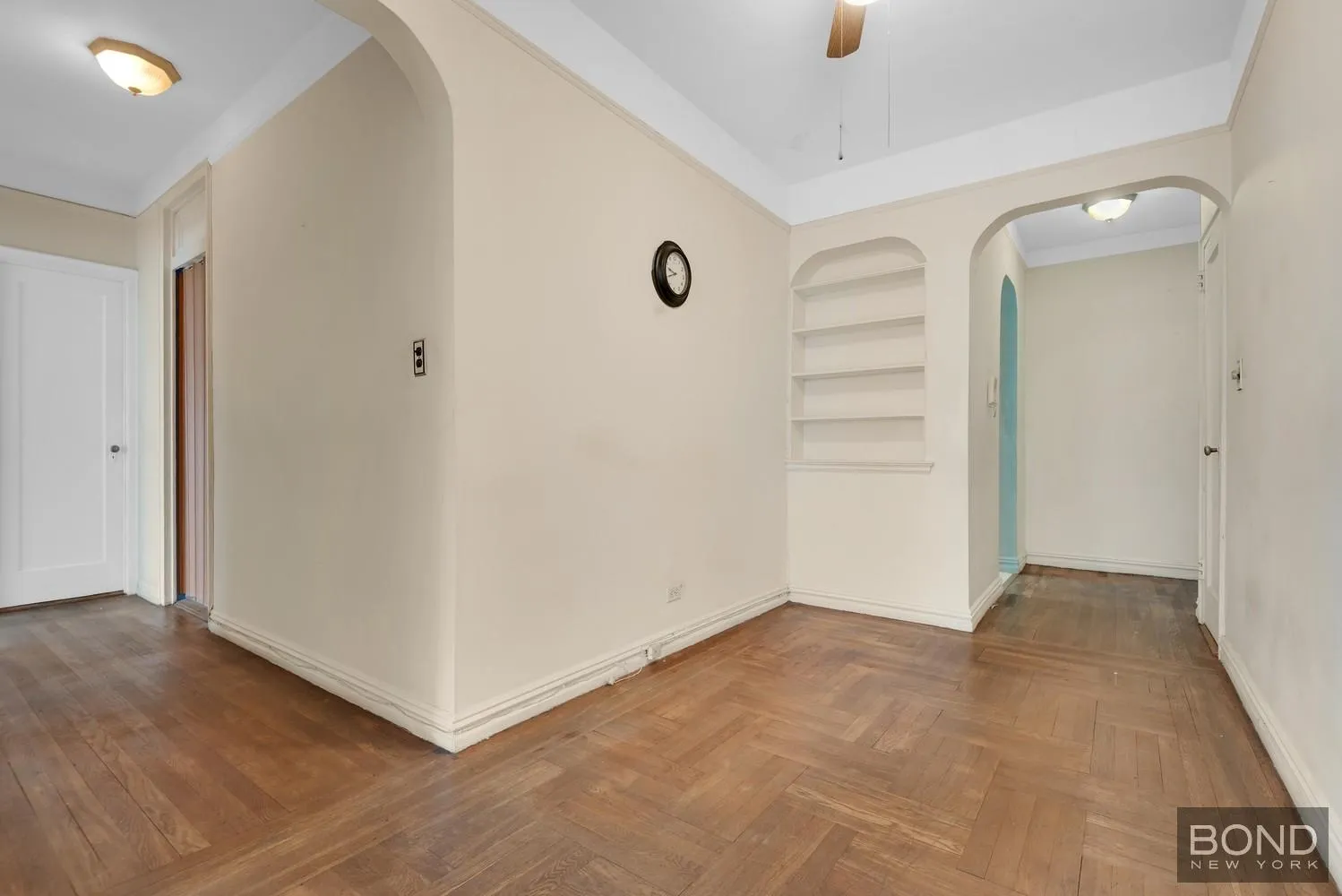 3321 Bruckner Boulevard 2d, New York City, New York 10461, 2 Bedrooms Bedrooms, 5 Rooms Rooms,1 BathroomBathrooms,Residential,For Sale,Bruckner,RLS20061888 3321 Bruckner Boulevard 2d, New York City, New York 10461, 2 Bedrooms Bedrooms, 5 Rooms Rooms,1 BathroomBathrooms,Residential,For Sale,Bruckner,RLS20061888