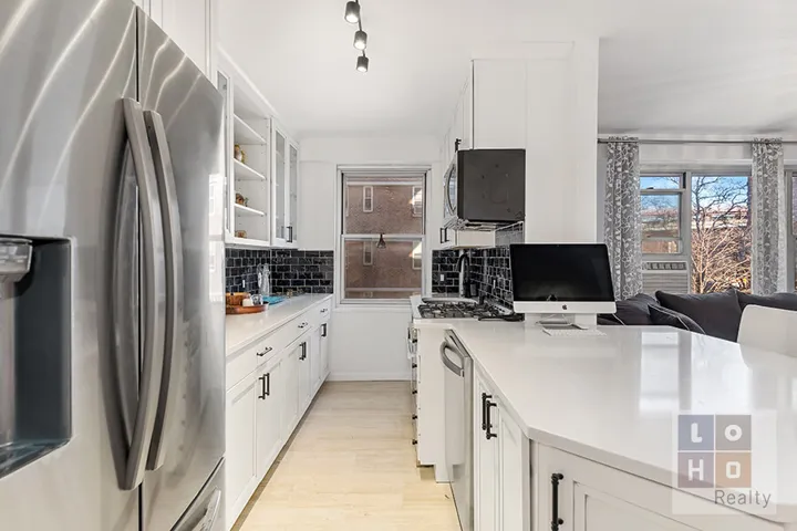 575 Grand Street, New York City, NY 10002